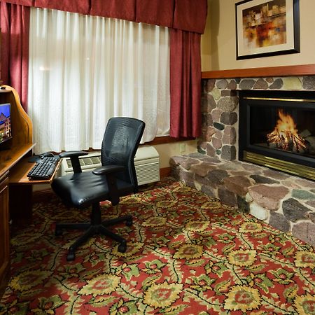 Holiday Inn & Suites Wausau-Rothschild By Ihg Kültér fotó